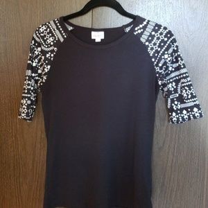 LuLaRoe Gigi Top